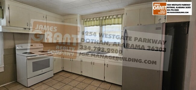 Building Photo - 2253 Denton Rd