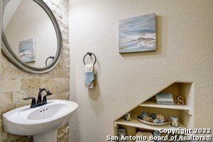Building Photo - 7830 Coolspring Dr