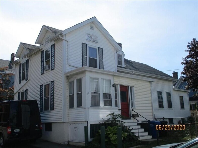 Building Photo - 107 Prospect Hill St