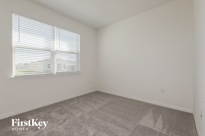 Building Photo - 507 Crown Rose Dr