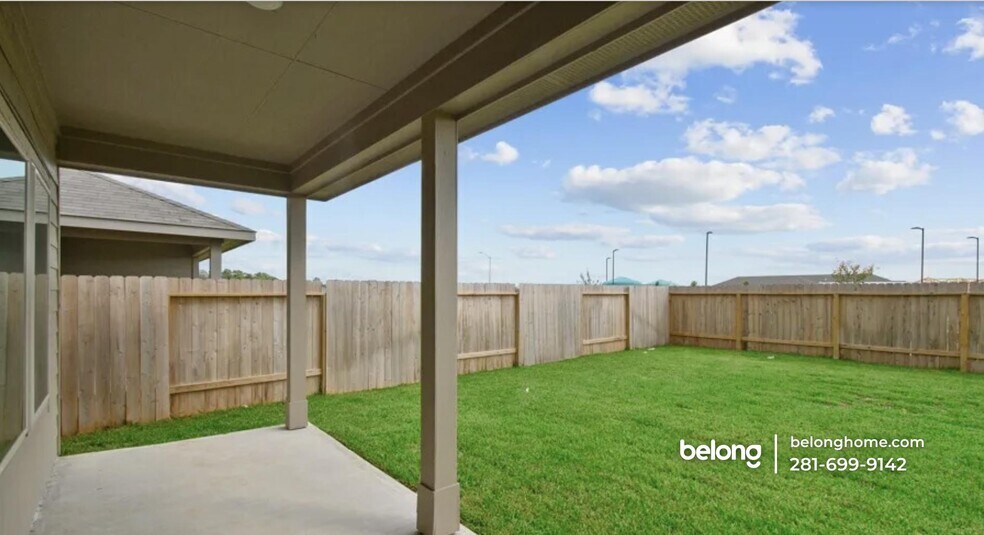 Building Photo - 21349 Pne Ml Dr