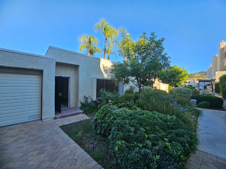 Building Photo - 4241 Freedom Dr