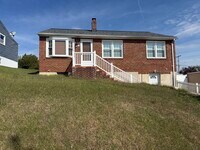 Building Photo - 2820 Illinois Ave