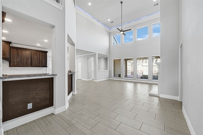 Building Photo - 3430 Golden Cypress Ln