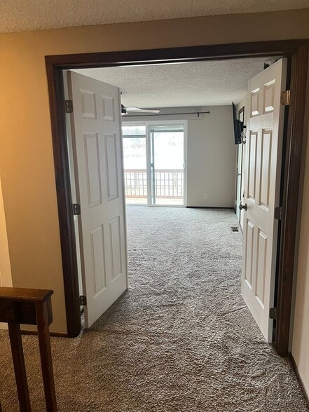 Building Photo - 8350 W 81st Dr