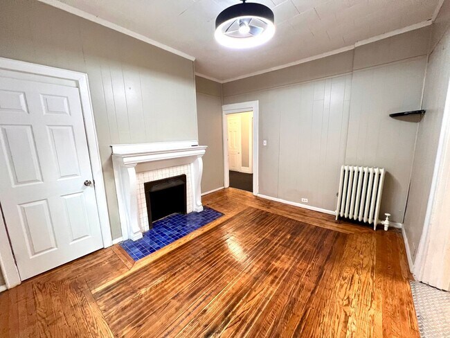 Building Photo - 259-261 N. Dithridge Street (Full Service)