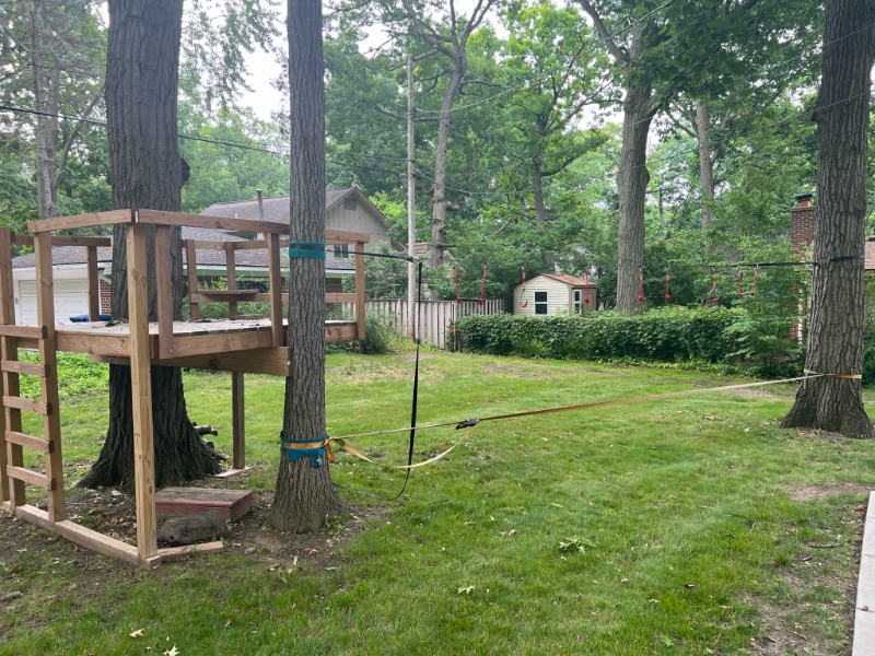 Building Photo - 3329 Maple Dr