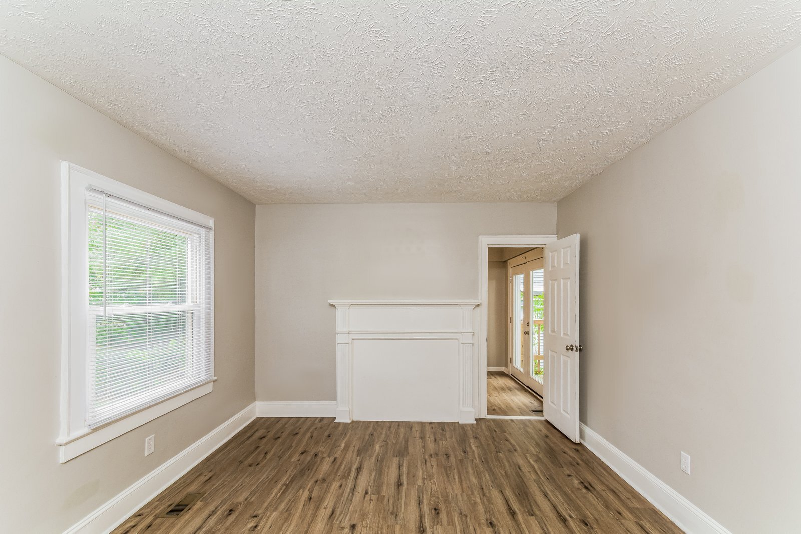 Building Photo - 107 Kensington Cir