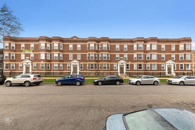 Building Photo - 7643 S Stewart Ave Chicago, IL 60620