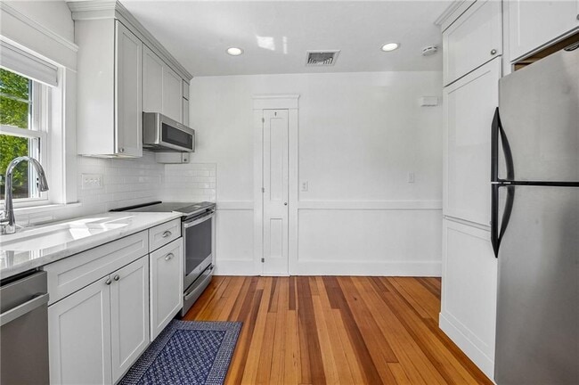 Building Photo - 117 S Atlantic Ave