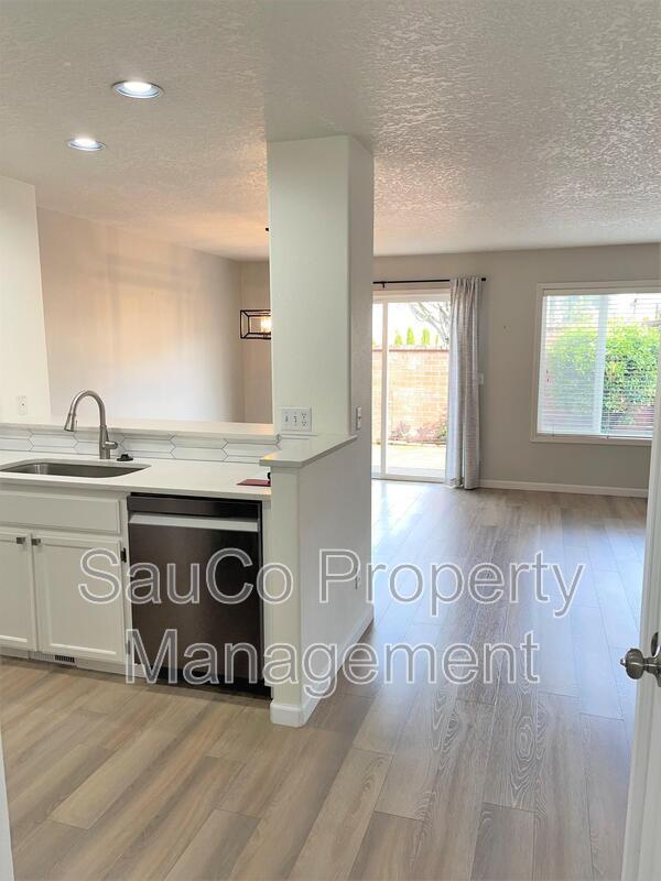 Building Photo - 15239 NW Nightshade Dr