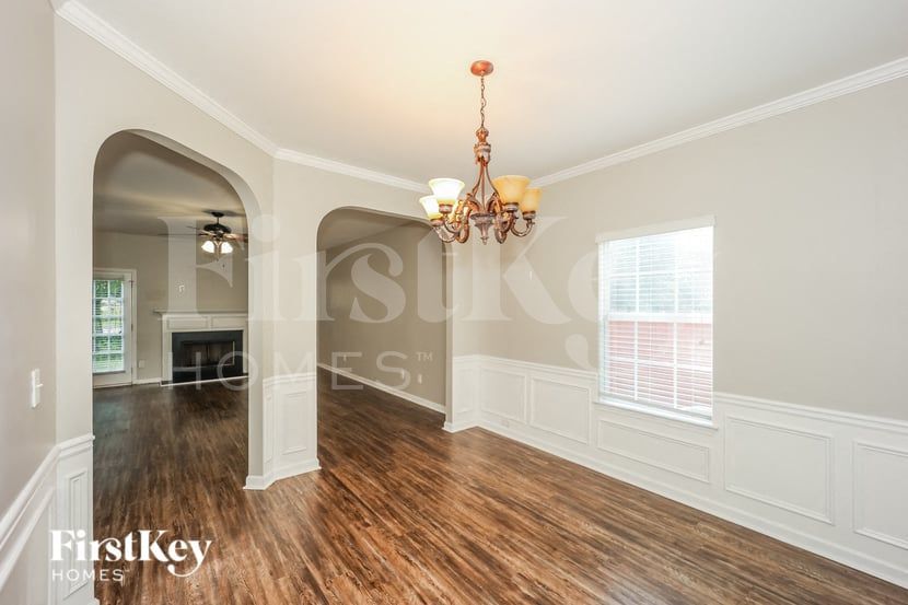 Building Photo - 7864 Wrotham Cir