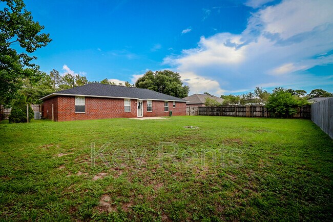 Building Photo - 3309 Bauer Rd