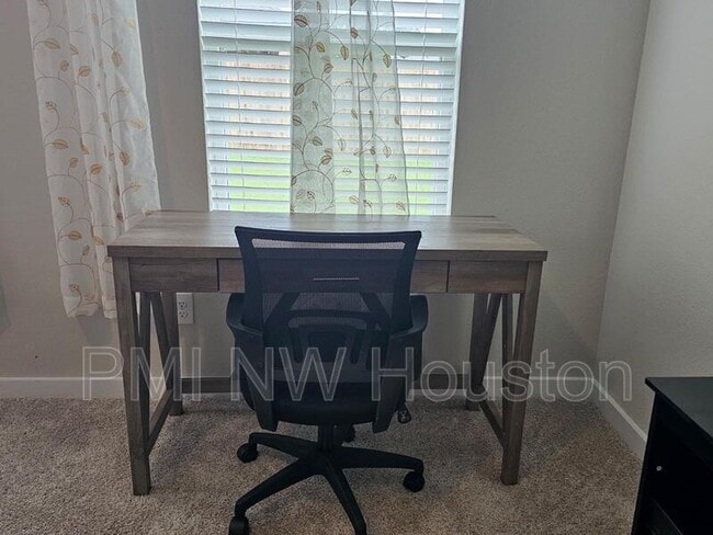 Building Photo - 5639 Silverleaf Oak Ln