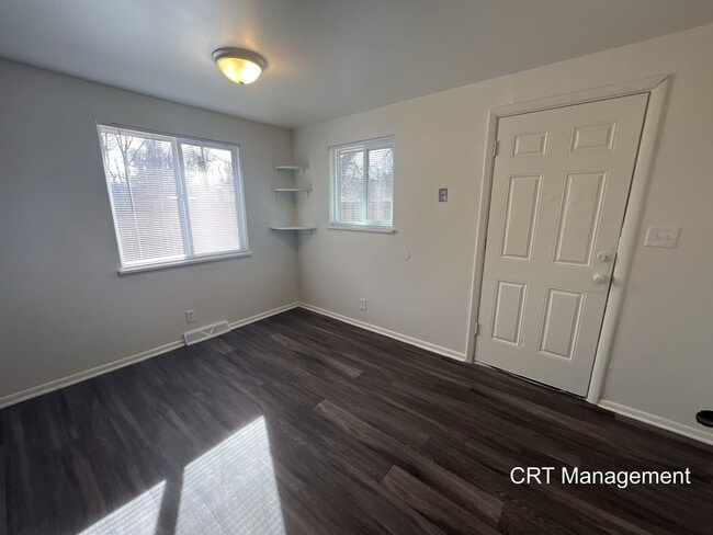 Building Photo - Osceola569