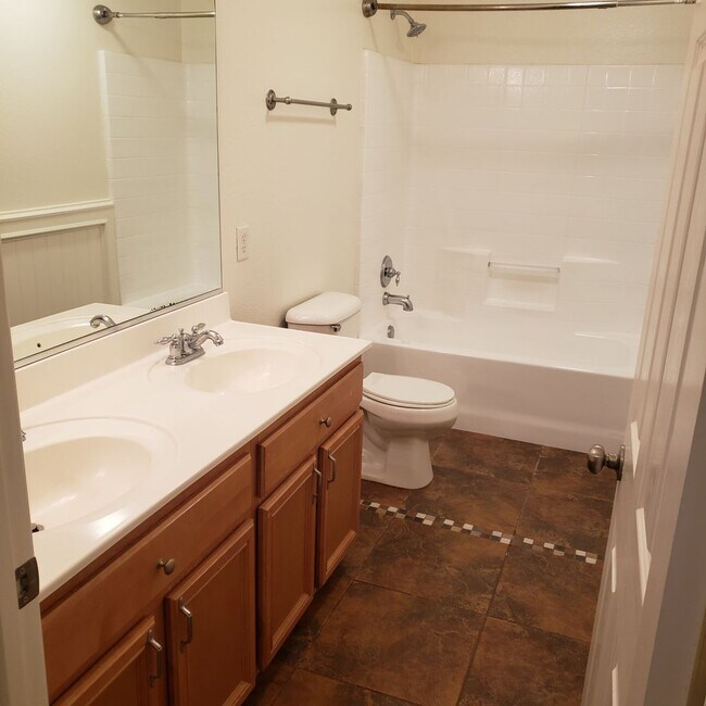 Building Photo - BEAUTIFUL ROSETTA CANYON 45014 Anabel Lane Lake Elsinore