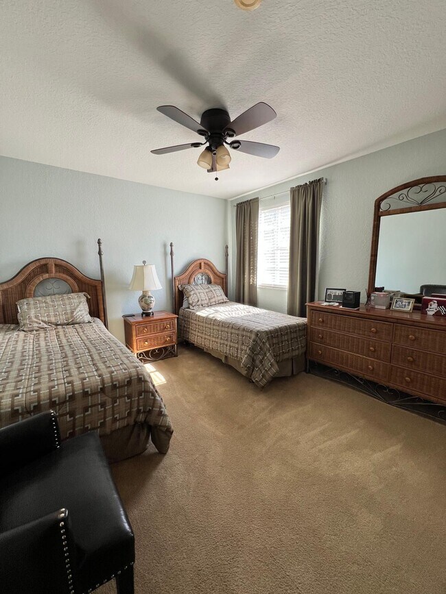 Building Photo - 217 Berenger Walk