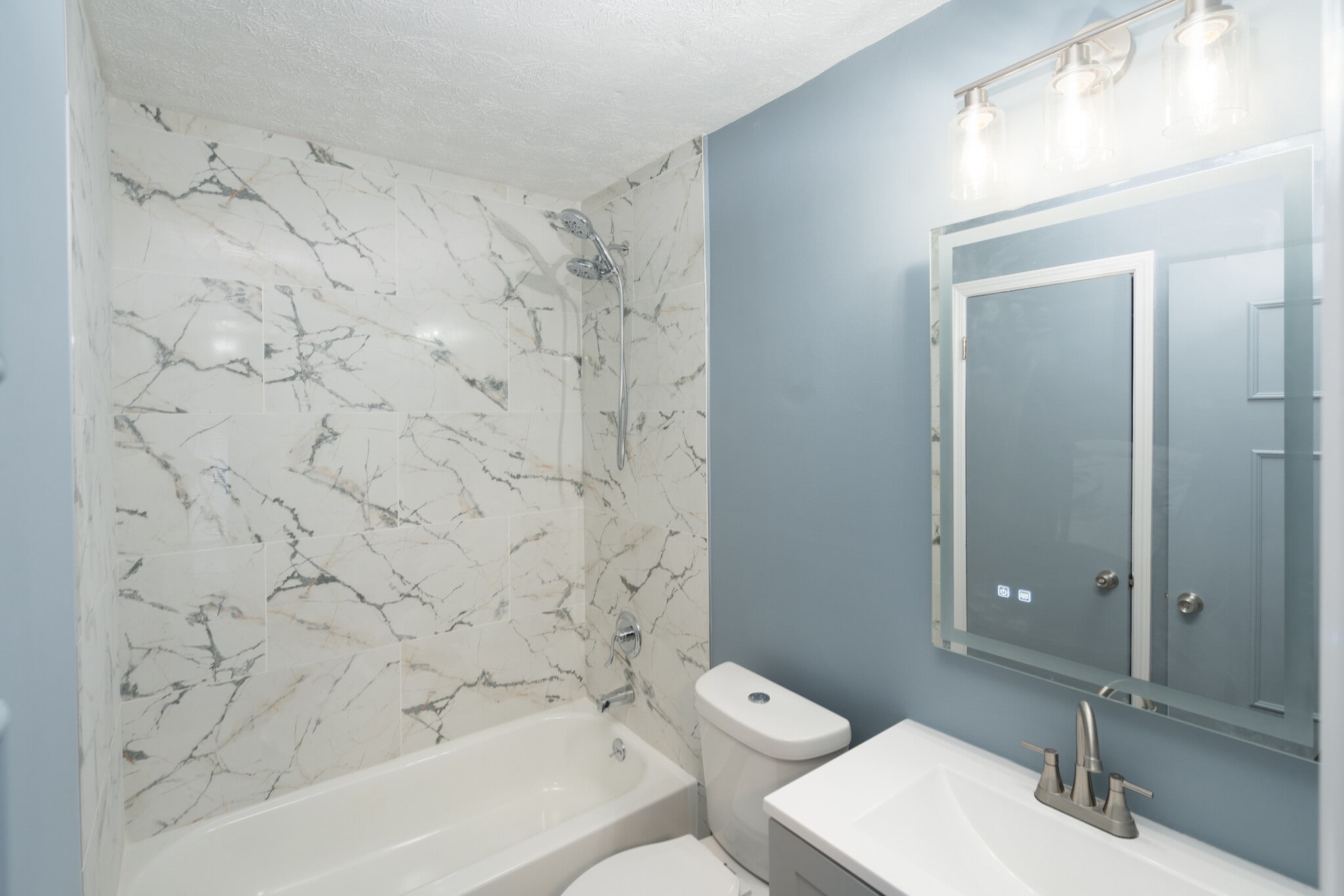 Building Photo - 7560 Taylor Rd