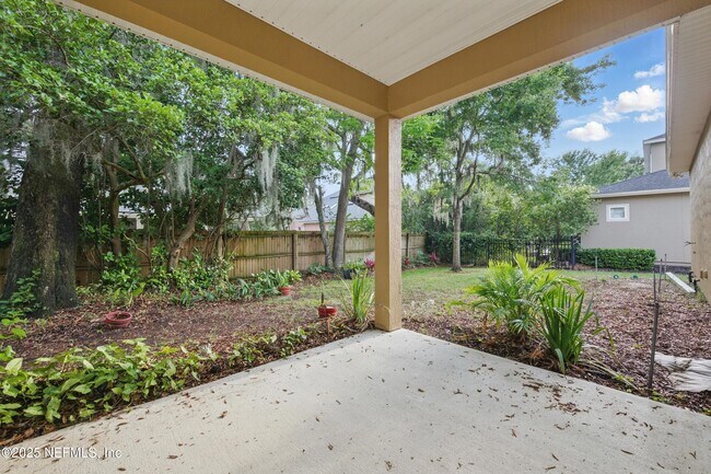 Building Photo - 2600 Wrightson Dr