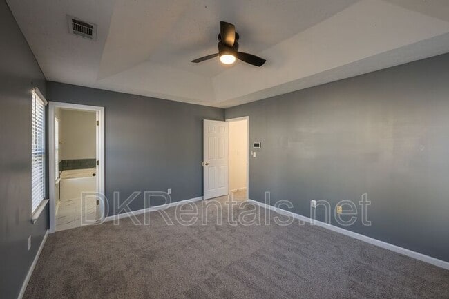 Building Photo - 3328 Vintage Pointe Ct