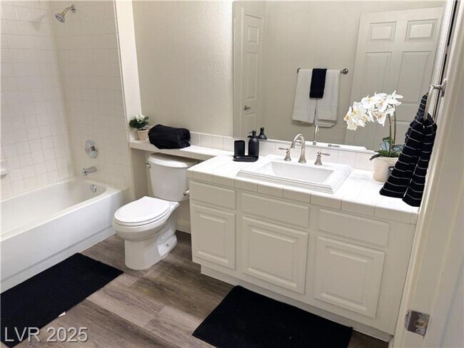 Building Photo - Well-maintained condo located in a convenient Southwest Las Vegas community. Attached 2 car garage.