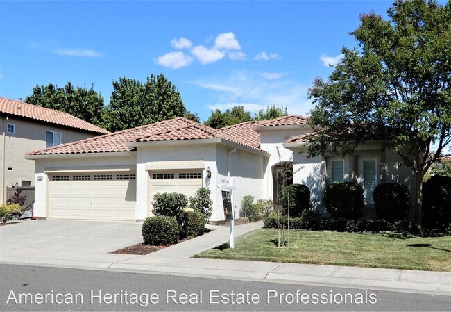 Primary Photo - 4 br, 3 bath House - 2435 Minden Way
