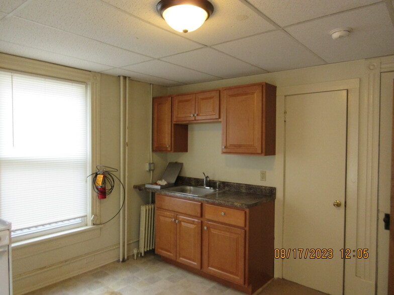 Unit # 3 Right Interior - 225 W Beaver Ave