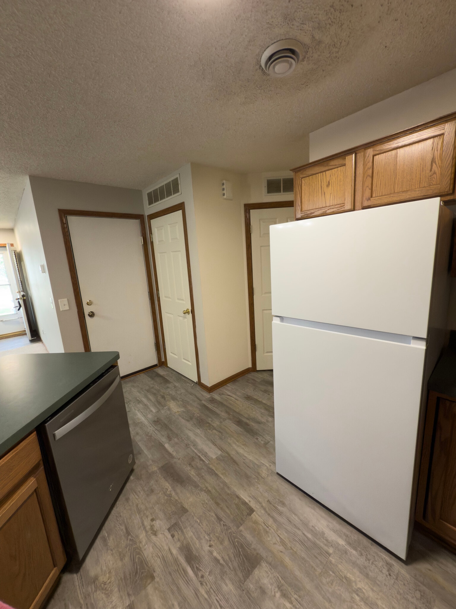 Building Photo - 8647 Quarry Ridge Ln