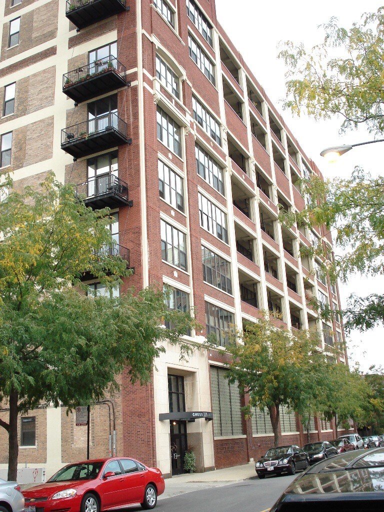Chess Lofts building - 320 E 21st St