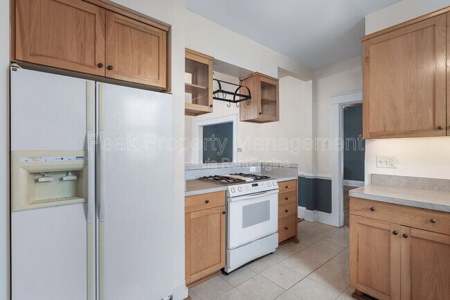 Building Photo - 1310 Greycourt Ave
