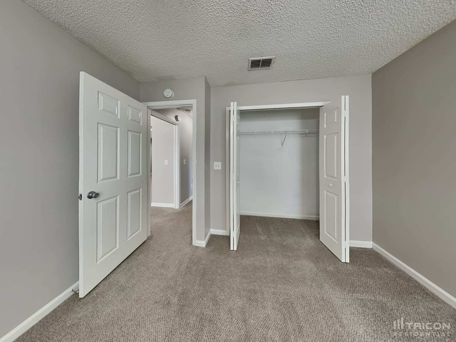 Building Photo - 298 Fawnridge Ln