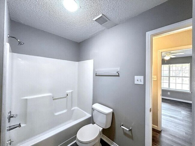 Building Photo - 2777 Caffey St