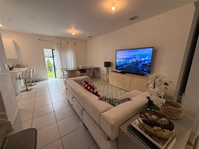 Building Photo - 20378 NW 6th Ave