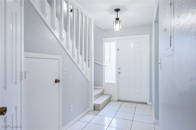 Building Photo - 26650 Southern Pines Dr