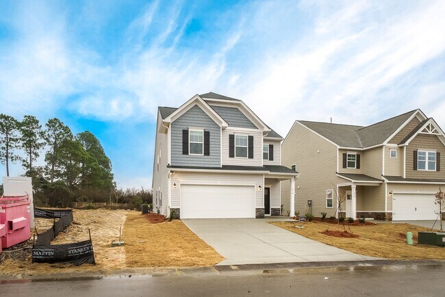 Building Photo - PET FRIENDLY - ENCLOSED FENCE In beautiful Graniteville!  Free Rent promo with qualified lease!!