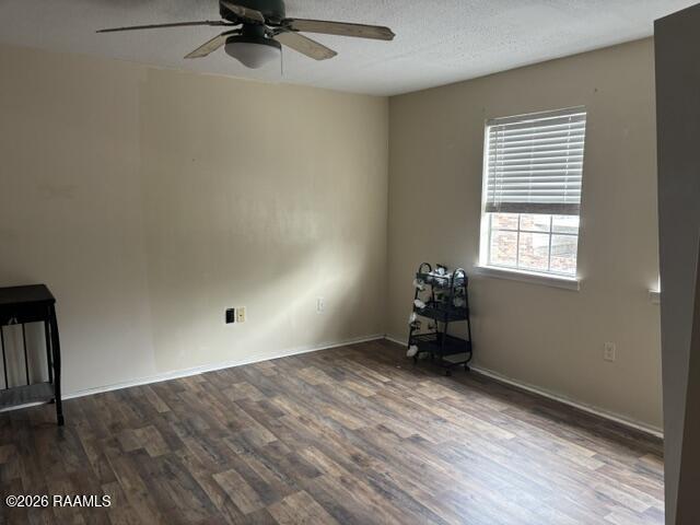 Building Photo - 1312 Dulles Dr