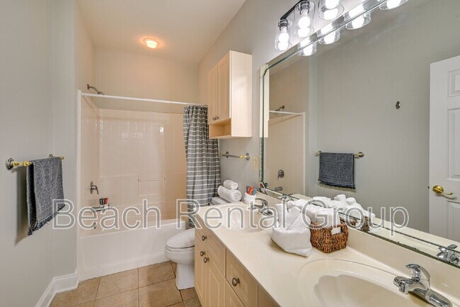 Building Photo - 4882 Luster Leaf Cir
