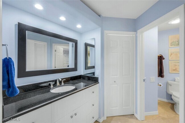 Building Photo - 13641 Worthington Way