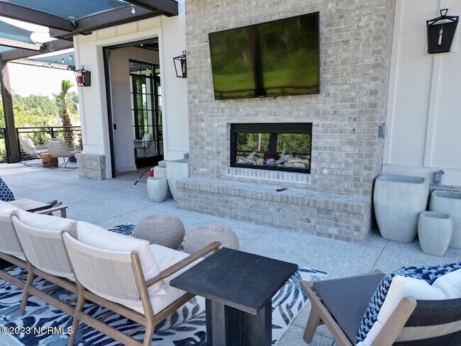 Building Photo - 4711 Azalea Landing Dr