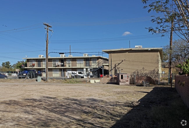Building Photo - Eastern Light Apartments