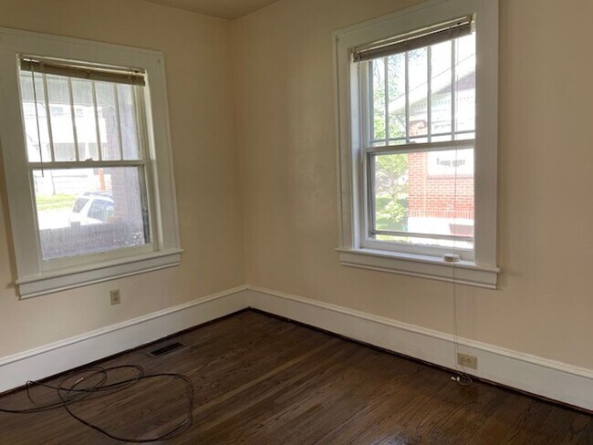 Building Photo - 2324 Orange Ave NW
