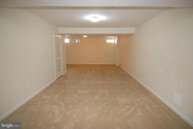 Building Photo - 13950 Lullaby Rd