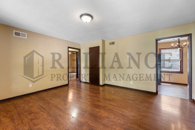 Building Photo - 2923 Evans St