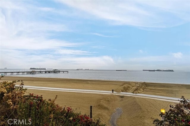 Building Photo - 3601 E Ocean Blvd