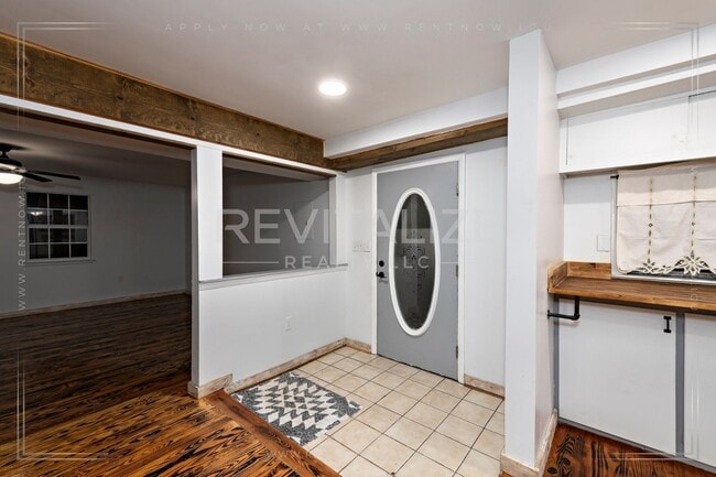 Building Photo - Charming Foley Bungalow with Timeless Character and Plenty of Storage!