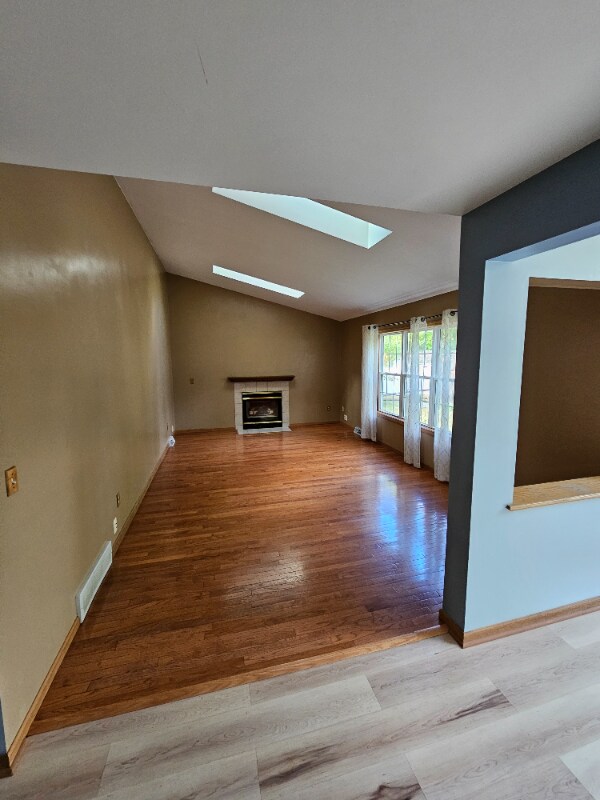 Building Photo - 120 Kayaderosseras Dr