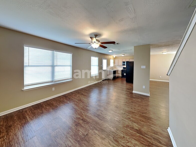 Building Photo - 7407 Tonsley Springs Dr
