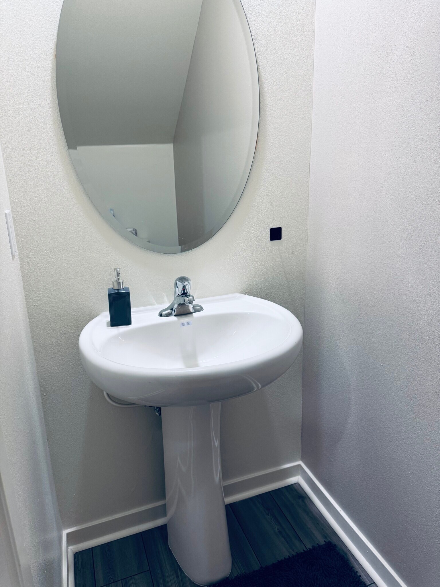 Building Photo - 80425 Enclave Ct