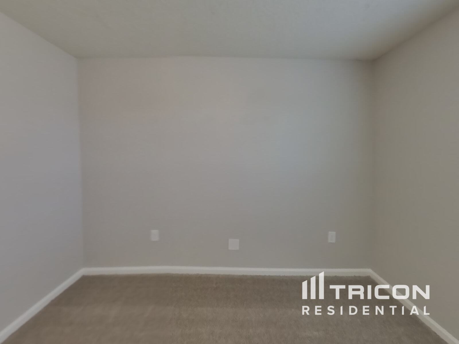 Building Photo - 2110 Pebble Point Dr