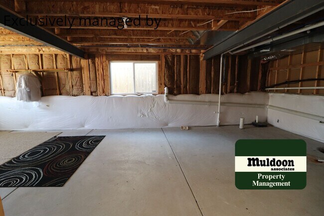 Building Photo - *COMING SOON* Lovely 3 Bedroom in Lorson R...